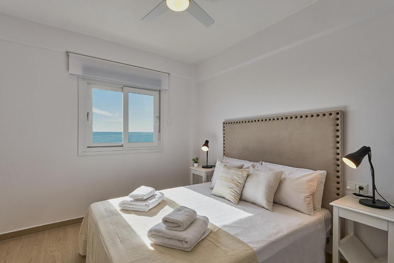 Sea Horizon Apartment Malaga Bagian luar foto